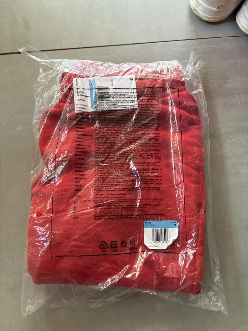 Jordan shorts mystic red